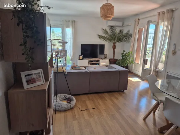 Appartement F2 ORANGE 84100