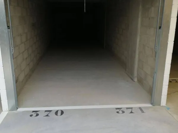 Box de stockage 26 m²