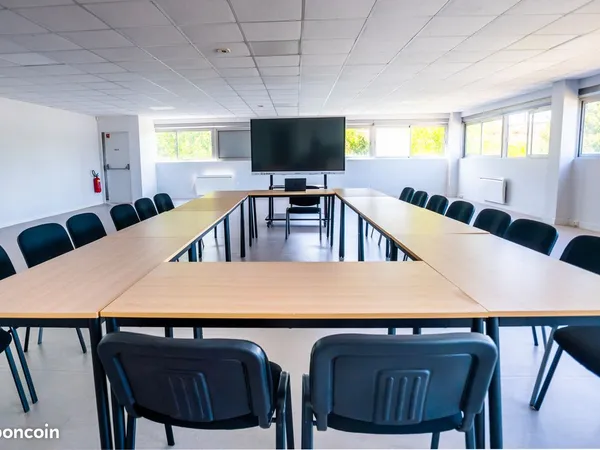 Location salle de réunion / formation - 135 m²