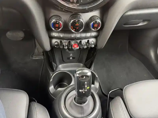 Mini Mini cooper edition premium 136 ch bva7 1.5 — photo 10