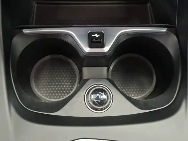Bmw Serie 1 118i 136 ch dkg7 — photo 30