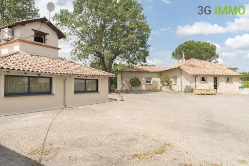 Château 10 pièces 350 m²