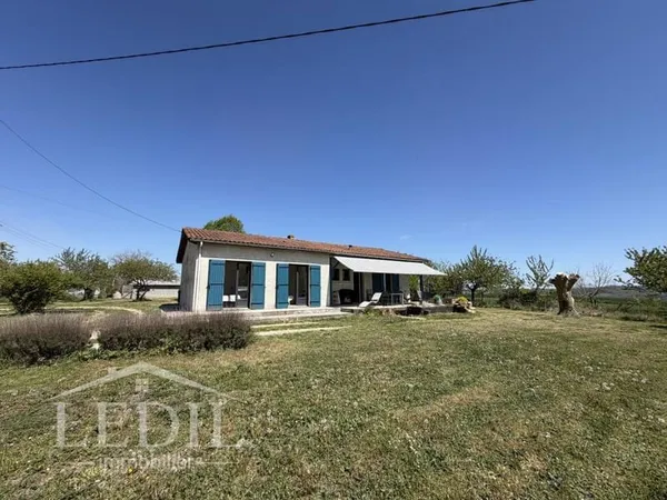 Plain-pied campagne,dépendances, piscine, terrain