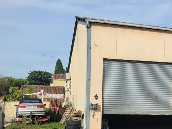 Local d'activité 428 m²