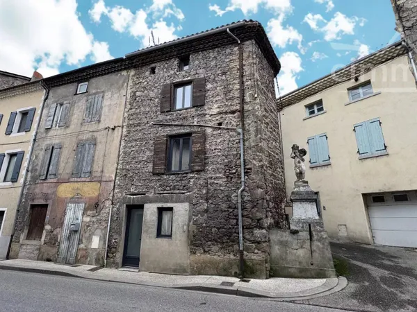 Maison de village rénovée au cœur d’Andance