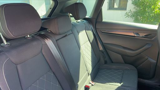 Skoda Karoq 2.0 TDI 116 DSG7 - Sportline – 2022 – 70617 km – Diesel – Boîte Automatique — photo 34
