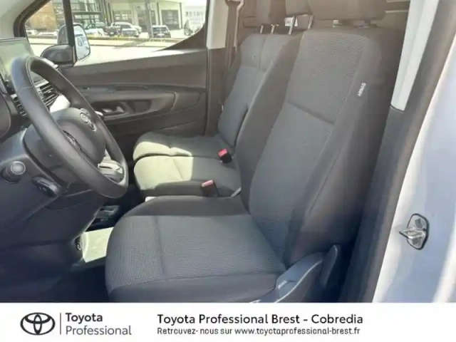 Toyota Proace city medium 110 vvt-i dynamic mc23 — photo 3