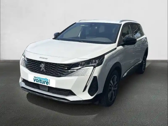 Peugeot 5008 hybrid 136 e-dcs6 — photo 1