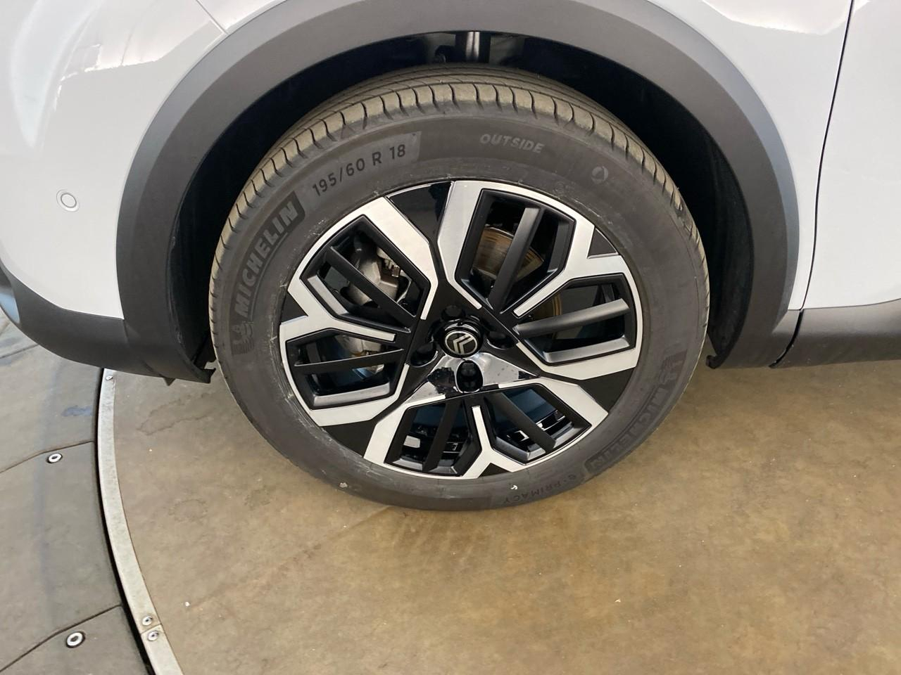 Citroën C4 hybride 145 ch e-dcs6 max — photo 11