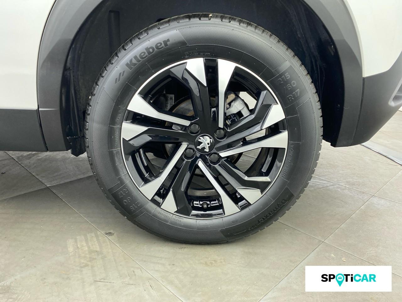 Peugeot 2008 1.2 puretech 130ch s&s allure pack eat8 — photo 11