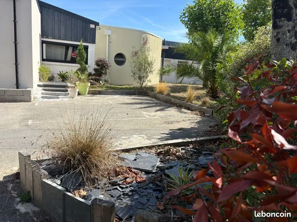 Immeuble 10 pièces 380 m²