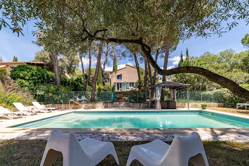 Maison 203 m²