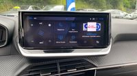 Peugeot 2008 1.2 Hybrid 110ch Allure e-DCS6 — photo 18