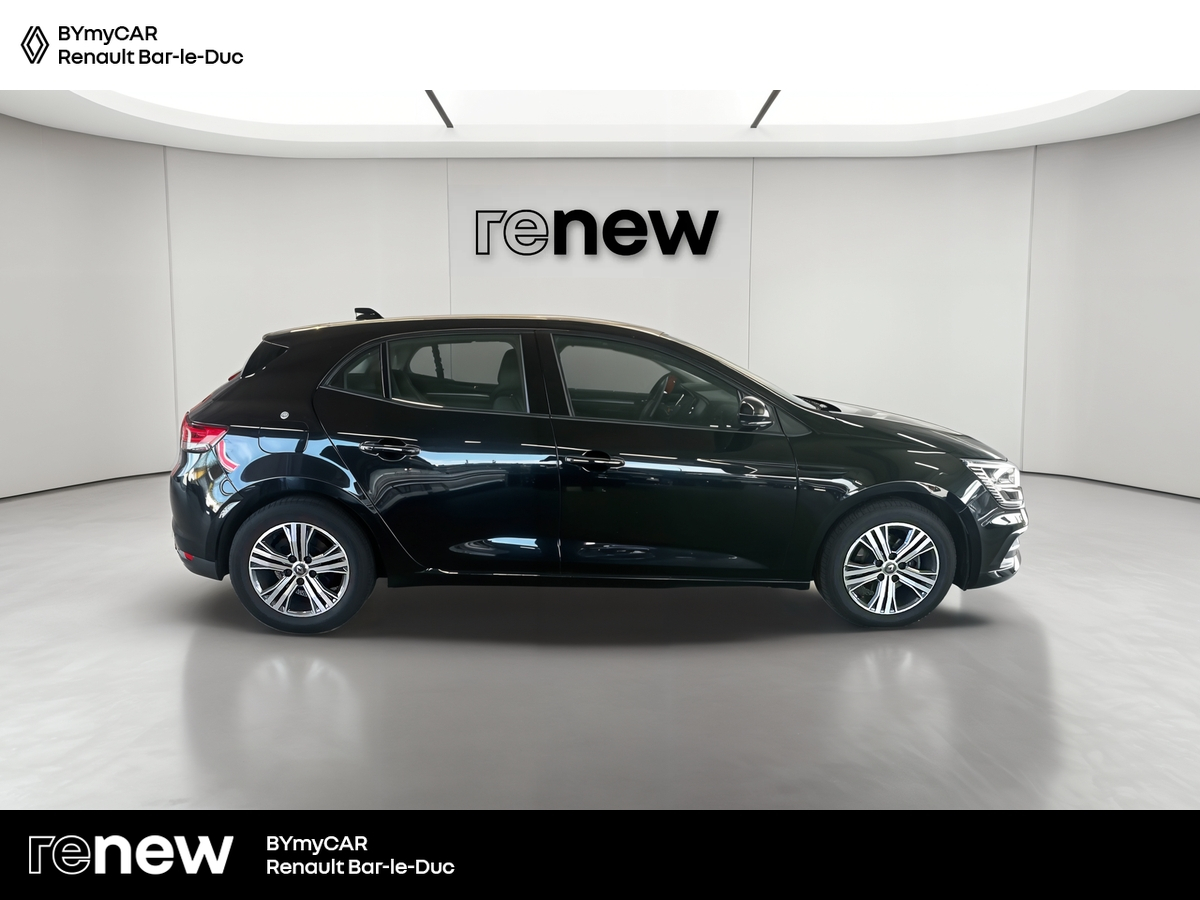 Renault Megane IV Berline Blue dCi 115 EDC — photo 6