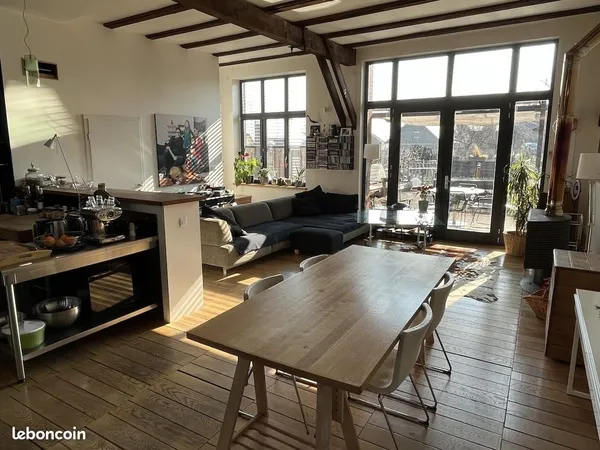 Loft 3 pièces 116 m²