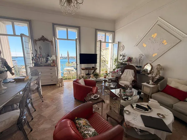 Appartement 6 pièces 227 m²