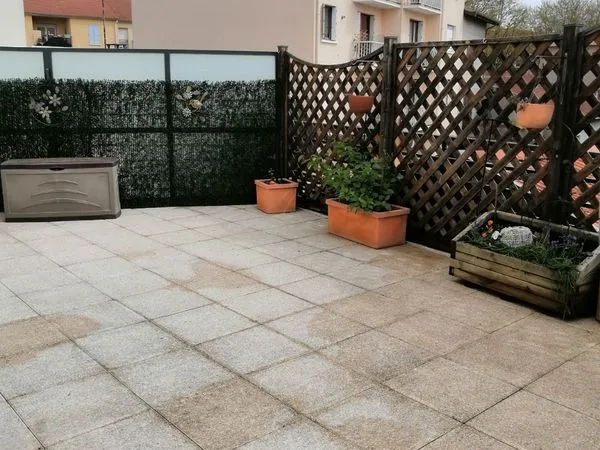 Appartement T2 Vaulx-en-Velin village