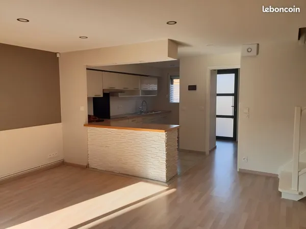 Jolie maison - 5 pièces - 97m2