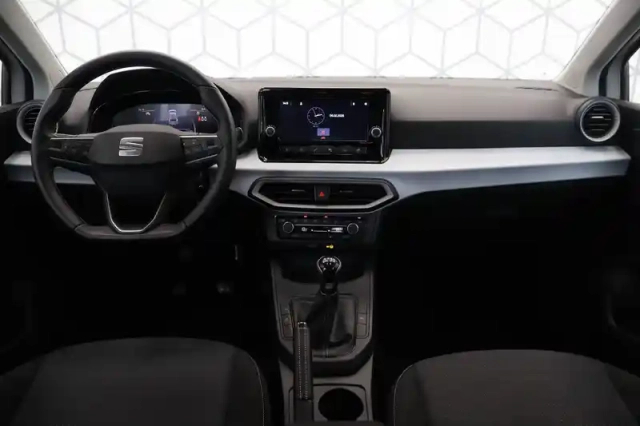 Seat Ibiza 1.0 mpi 80 ch s/s bvm5 — photo 9