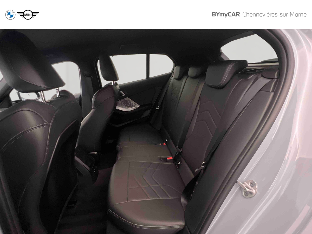 BMW 120d 163 ch DKG7 — photo 12