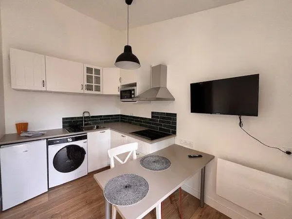 Studio 1 pièce 15 m²