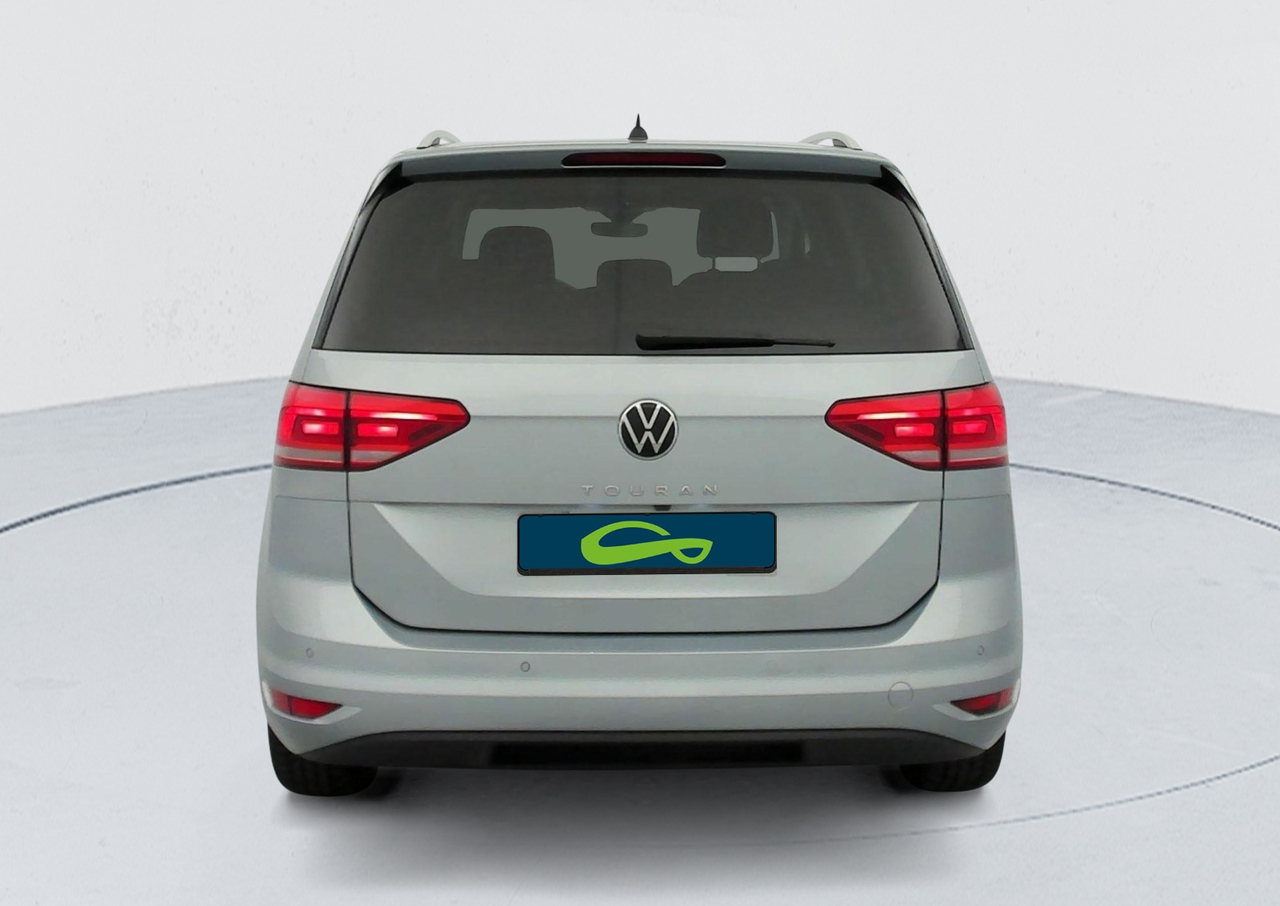 Volkswagen Touran — photo 4
