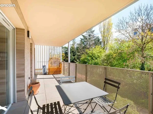 Appartement 4 pièces 77 m²