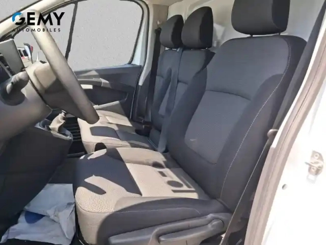 Renault Trafic fgn l1h1 3000 kg blue dci 130 — photo 9