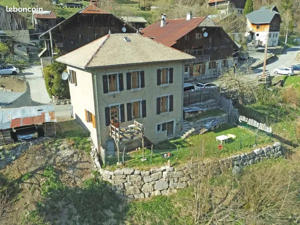 Maison 7 pièces 103 m²