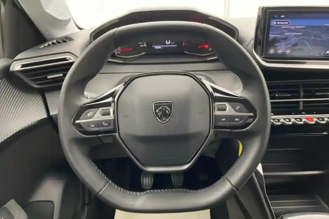Peugeot 208 100 s&amp;s bvm6 — photo 30