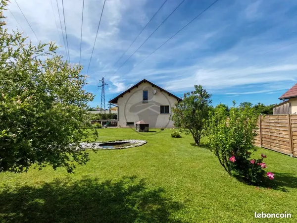 Maison 8 pièces 219 m²