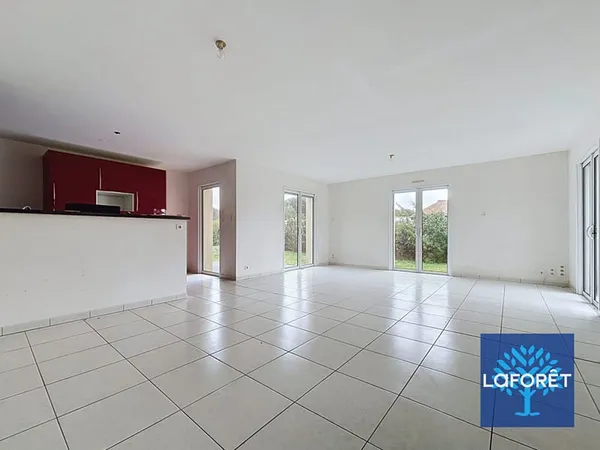 Maison de plain pied 5 pièces de 120 m2 à Tallud Sainte Gemme