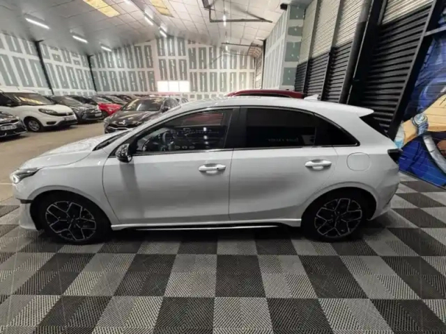 Kia Ceed 1.5 t-gdi 140ch gt-line dct7 my25 — photo 7