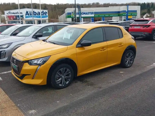 Peugeot 208 electrique 50 kwh 136ch — photo 41