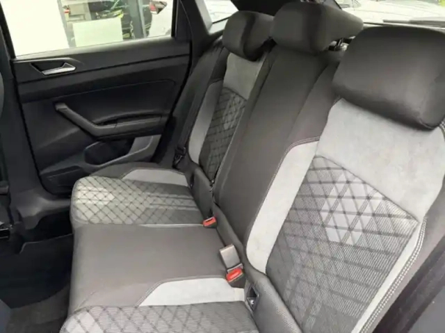 Volkswagen Polo 1.0 tsi 95ch r-line edition — photo 7