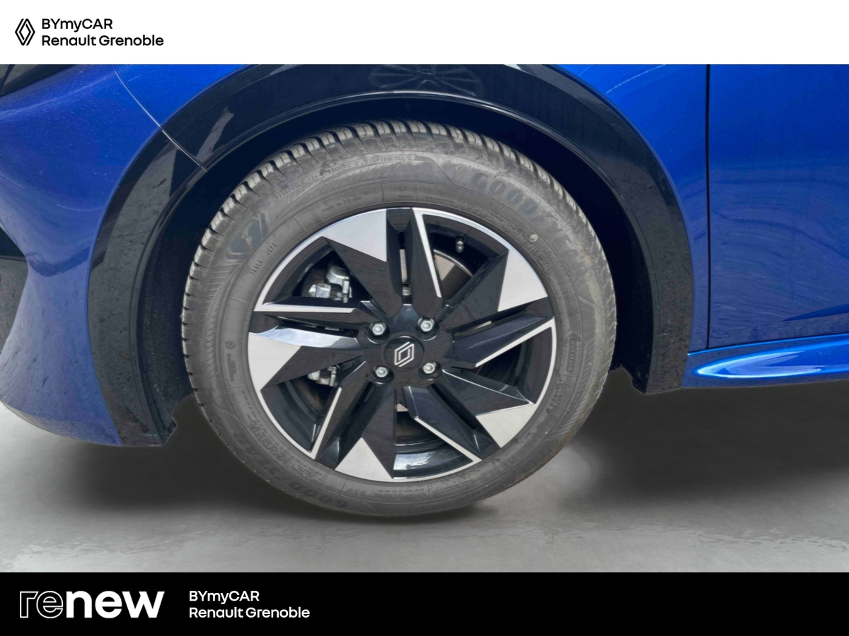 Renault Clio E-Tech full hybrid 160 ch — photo 14
