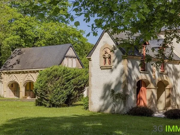 Propriété 7 pièces 230 m²