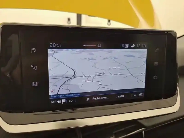 Peugeot 208 puretech 75 s&amp;s bvm5 — photo 15