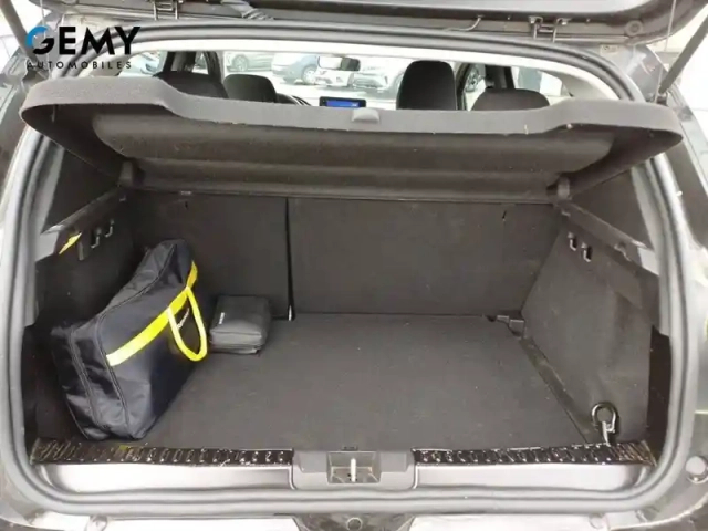 Dacia Sandero eco-g 100 - 22 — photo 6