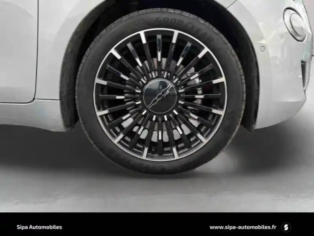 Fiat 500 c e 118 ch — photo 43