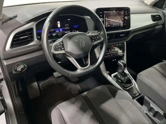 Volkswagen T-Roc 1.5 tsi evo 150 start/stop dsg7 life business — photo 9