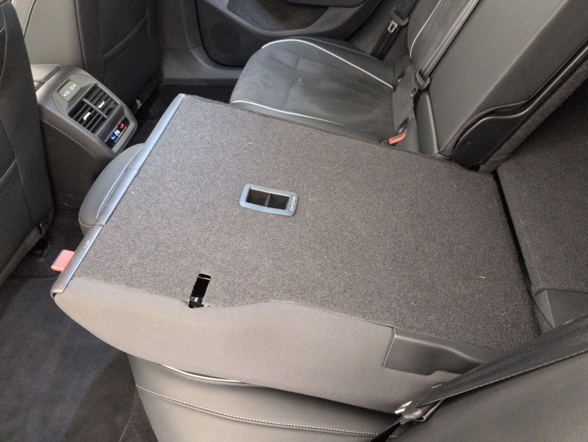 Volkswagen Passat — photo 12