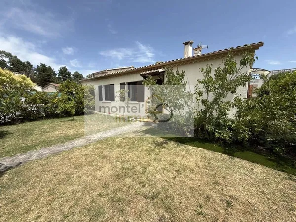 Maison de plain-pied 5 pièces 89 m²