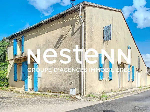 Maison en pierre de 89 m2 à rénover avec 2 chambre et garage à moins de 5 km de Nérac