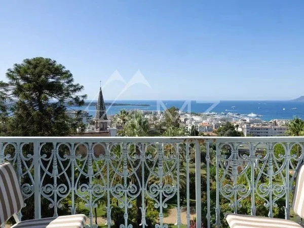 Appartement 3 pièces 120 m²