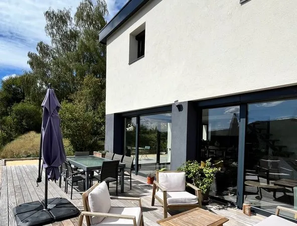 Appartement T4 avec terrasse