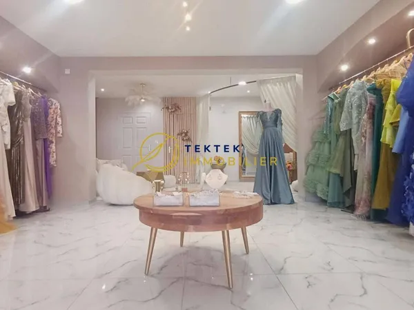 Boutique 70 m²