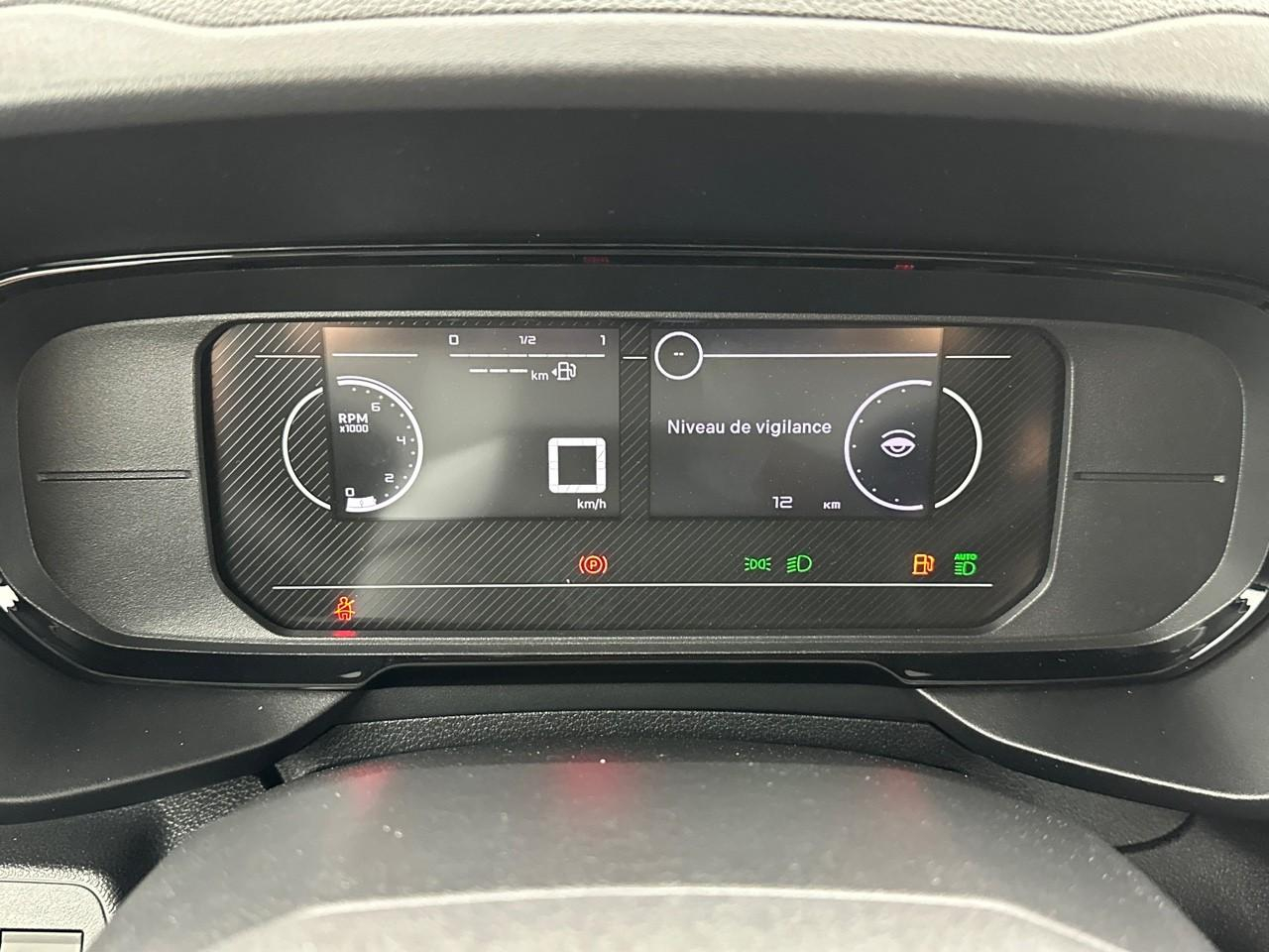Citroën Berlingo van m diesel 100 ch manuelle — photo 21