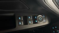 Ford Focus 1.0 EcoBoost 100ch Trend Business — photo 28
