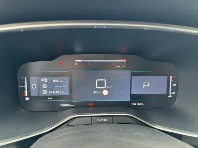 Citroën C5 Aircross puretech 130 s&amp;s eat8 — photo 10